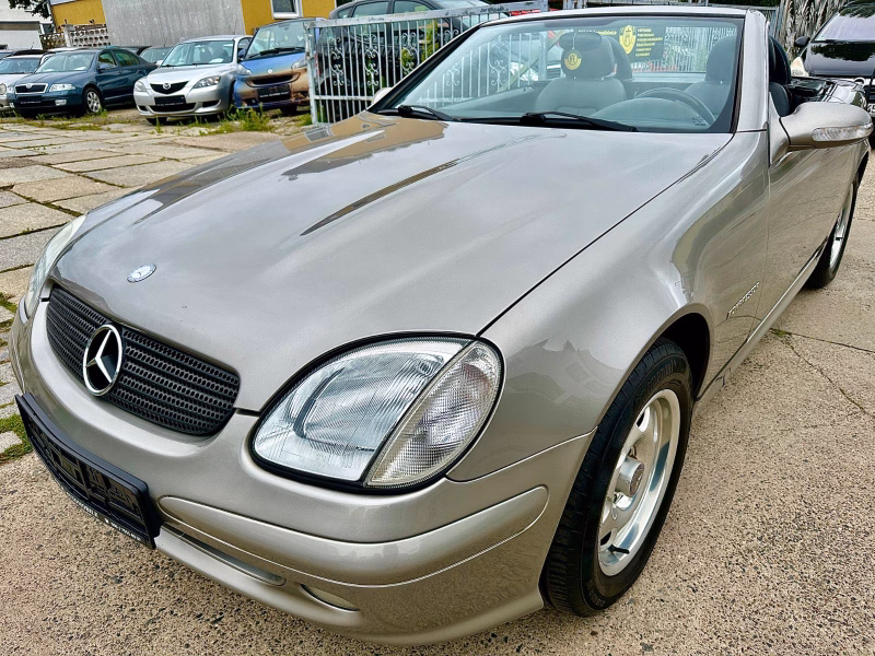 Mercedes-Benz SLK 200 Kompressor Roadster * Rentner * Cabrio *