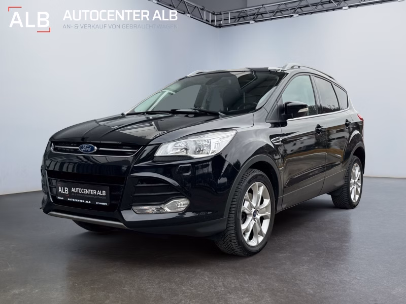 Ford Kuga Titanium /4X4/AUTOMATIK/NAVI/PANO/EURO5/