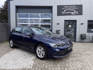 Volkswagen Golf VIII Life Tempo Kamera SHZ LED AppleCar