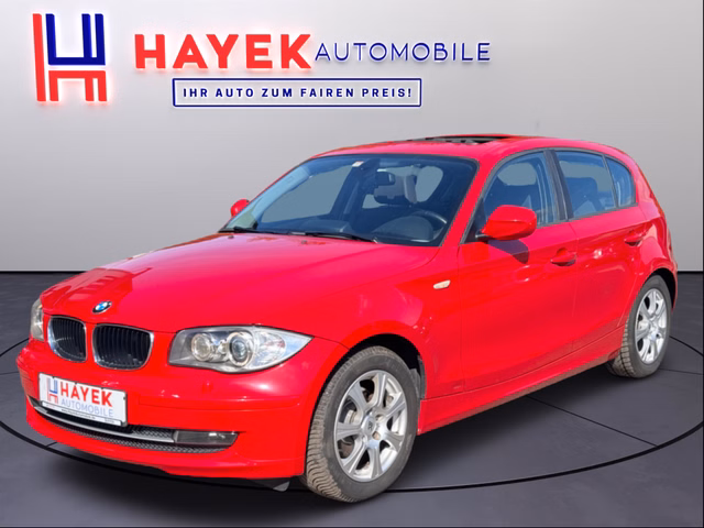 BMW 118i Pano Tüv Service 1-Jahr Garantie 1.Hand Used vehicle for sale | First registration 06/2011