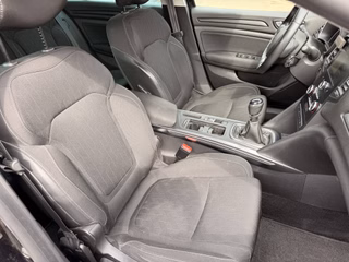 Renault Megane IV Grandtour Limited/SHZ/NAV/KAM/140 Ps - foto 14