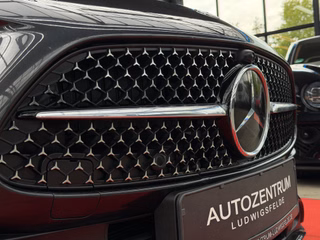 Mercedes-Benz C 300 d AMG-LINE/NIGHT PAKET/LED/SHZ/CARPLAY/PDC+KAM - foto 12