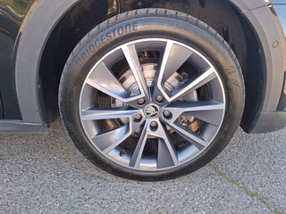 Skoda Octavia Combi 2.0 TDI Scout 4x4 DSG / ACC / AHK / LED / NAVI - foto 12