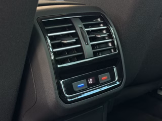 Volkswagen Passat Variant BlueMotion LED / PDC / ACC - foto 27