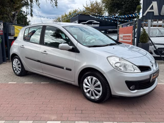Renault Clio 1.6 III Privilege Aut*Klima*Temp*TÜV NEU*