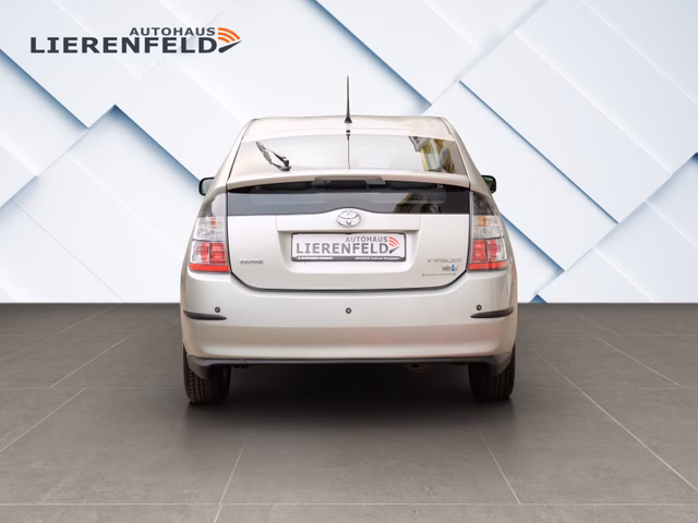 Toyota Prius Sol nur 68 Tkm wie neu - photo 3