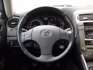 Lexus IS 220d Limited aus 1.Hand - bilder 12