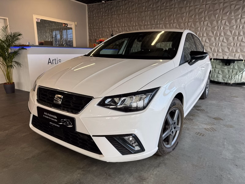 Seat Ibiza FR-LINE AUTOMATIK CARPLAY-NAVI VRT-COCKPIT