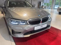 Thumbnail 9 - BMW 330 i Advantage