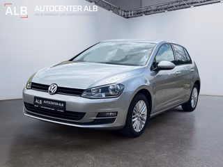 Volkswagen Golf VII Cup BMT/NAVI/TEMPOMAT/PDC/5-TÜR/EURO 6/
