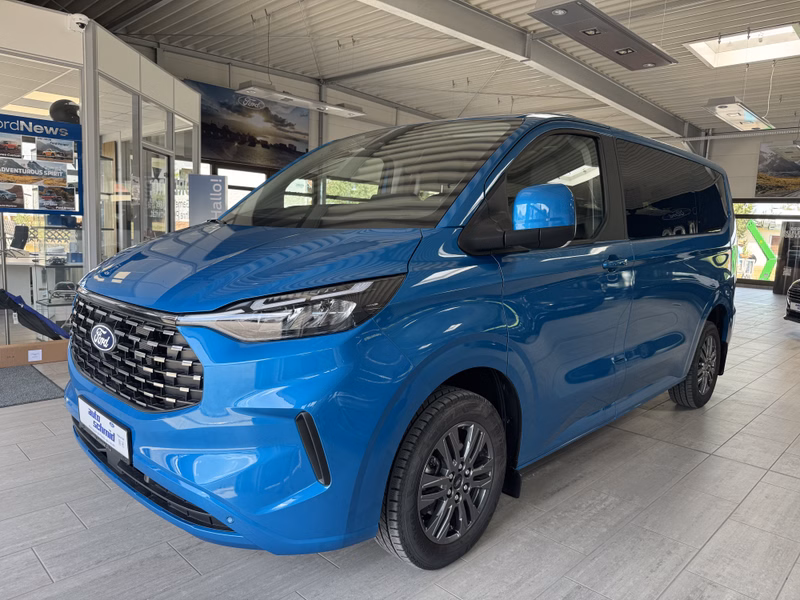 Ford Tourneo Custom L1 Titanium FWD AHK schw.