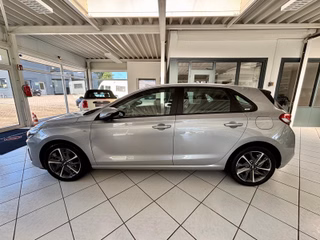 Hyundai i30 Trend Mild-Hybrid 1,0 Kamera CarPlay SHZ - foto 4