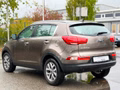 Daumennagel 10 - Kia Sportage Vision 2WD TÜV bis 02/28 GGG a.A Klima