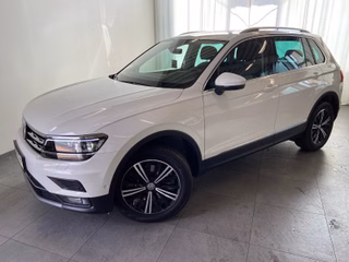 Volkswagen Tiguan Highline DSG 4Motion AHK STANDHEIZUNG LED