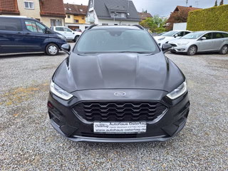 Ford Mondeo Turnier 2.0 ST-Line Aut. 190PS ACC LED Navi DAB RFK - foto 4