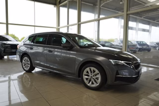 Skoda Octavia 1,5TSI DSG Matrix/ACC/Kamera/el.Klappe   **