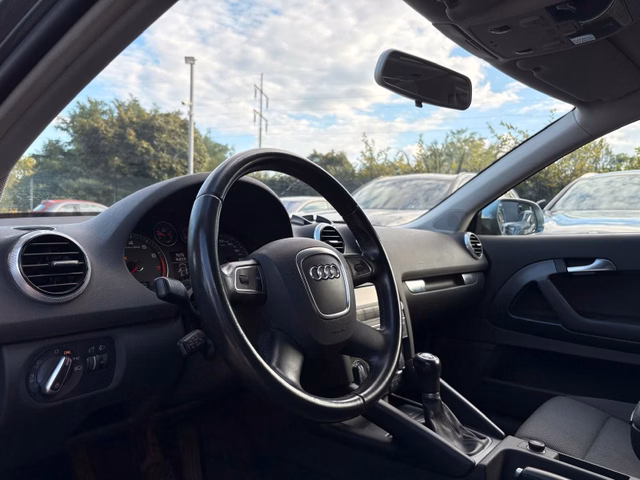 Audi A3 1.2 TFSI Attraction Tempomat*Sitzheizung - foto 7