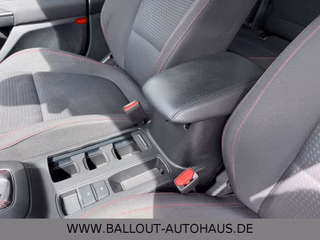 Ford Focus Turnier ST-Line*1.HAND*LED*NAVI*TEMPO*SPUR - photo 4