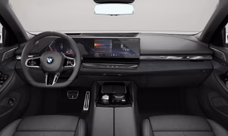 2027 BMW 530i xDrive - photo 7