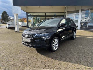 Skoda Karoq 1.6 TDI DSG Style, Alu, PDC, Panorama, ...