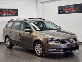 Volkswagen Passat Variant TDi Trendline Blue. 1.Hand Navi Temp.