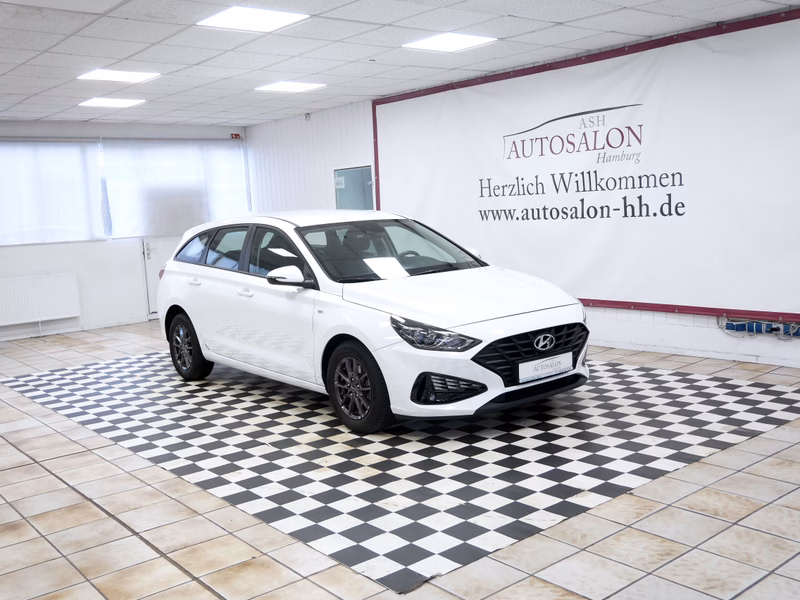 Hyundai i30 cw Select Mild-Hybrid*1Vorb* Servicege*Kamera*Carplay*
