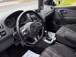 Volkswagen Polo V GTI 1.4TSI*Aut.*Navi*Xenon*PDC*SHZ*ALU - foto 3