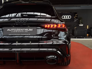 Audi RS 3 Sportback / 360° CAM / PANO / ACC / MATRIX / 2.5 294 kW TFSI quattro - photo 3
