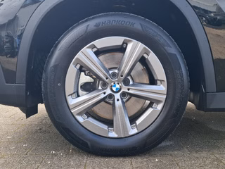 BMW X1 23 i xDrive Mild-Hybrid AUTOMATIK / AHK / NAVI / LED / SITZHEIZUNG - foto 13