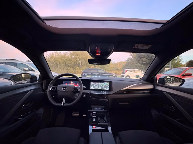 Opel Astra ST 96kW Ultimate Pano*HUP*360Kam*ACC - bilder 7