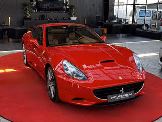 Ferrari California F1 CAM / NAVI / LED / - foto 1