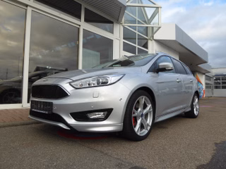 Ford Focus Turnier Titanium/Sport-Paket/Bi-Xenon/Navi - bilder 1