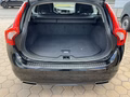 Daumennagel 38 - Volvo V60 Autom.D4 140KW Linje Business LEDER-NAVI-AHK-LED-CAM