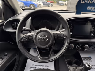 Toyota Aygo X Play ACC Kamera AppleCar Scheckheft - foto 7