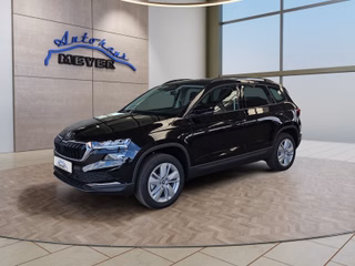 Skoda Karoq 1,5TSI DSG aAHK/ACC/Kamera/Winterp.       **