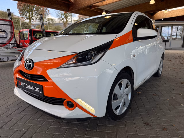 Toyota AYGO x Automatik 1.Hand Gebrauchtwagen Kaufen | EZ 06/2018 | Preis 7.350 €