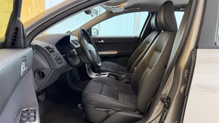 Volvo V50 Kombi D5 AUTOMATIK SHZ A/C - photo 10