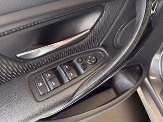 BMW 330 i Advantage Automatik Navi LED 2.Hd AHK - foto 7