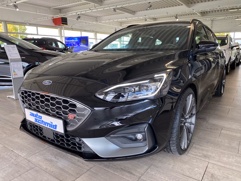 Ford Focus ST Turnier Panorama adaptive LED Scheinwerfer Headup