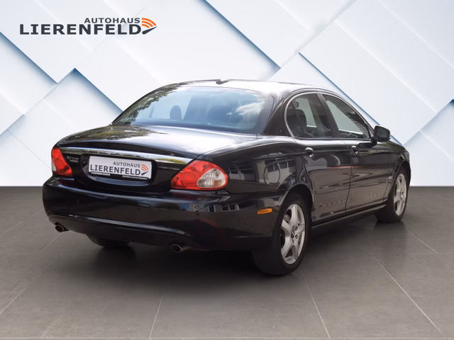 Jaguar X-Type 3.0 V6 Executive nur 75 Tkm - bilder 5