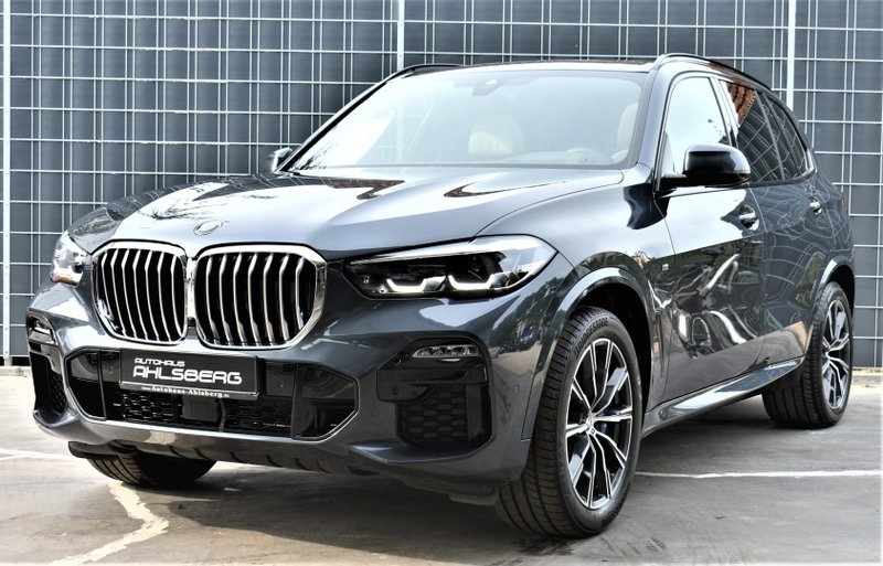 BMW X5 xDrive40i M Sport /NAVI/LEDER/LED/PANO/HUD/AHK/LIVE COCKPIT