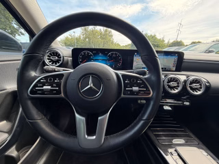 Mercedes-Benz A 250 Leder*Navi*Kamera*Tempomat - foto 1