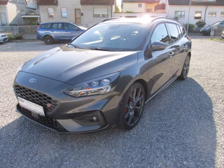 Ford Focus ST Turnier 2.3 Performance-P. LED ACC Navi 19 Zoll elek. Heckk. PPS V+H - foto 1
