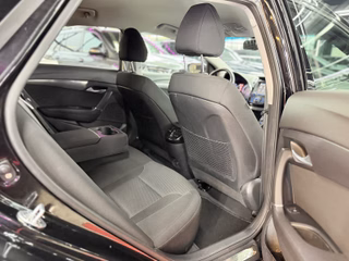 Hyundai i40 cw 2,0L LED / CARPALY / SHZ / NAVI / DAB / PDC / TEMP Trend - foto 18