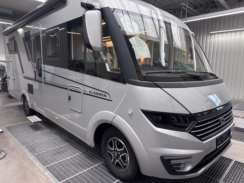Adria Sonic Supreme 700 DL TopAusstattung/AT/ALDE/10``