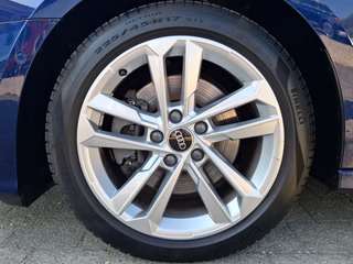 Audi A3 Sportback 35 TFSI S line S-TRONIC / AHK / MATRIX / HEAD-UP - foto 12