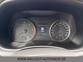 Hyundai i30 cw Trend*1.HAND*KLIMA*NAVI*SPUR*SHZ*KAMERA* - foto 9