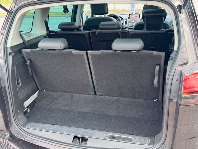Opel Zafira C 2.0D*Leder*7Sitze*Xenon*Pano*Navi*VOLL! - foto 6