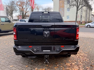 Dodge RAM Laramie Night Premium Rambox + teilbare Heckklappe + 3 Jahre Garantie - foto 7