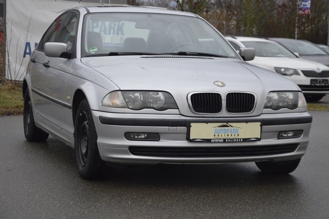 BMW 318i  Sportsitze Teilleder Gebrauchtwagen Kaufen | EZ 05/2000 | Preis 1.490 €